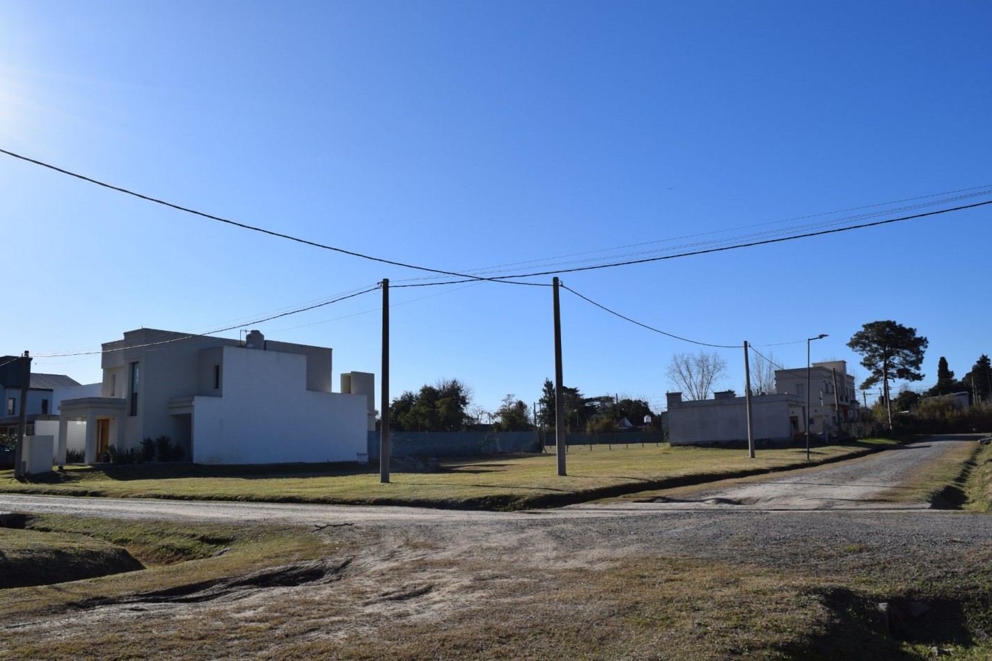 VENTA LOTE EN VILLA ELISA ESCRITURADO EN BARRIO CERRADO