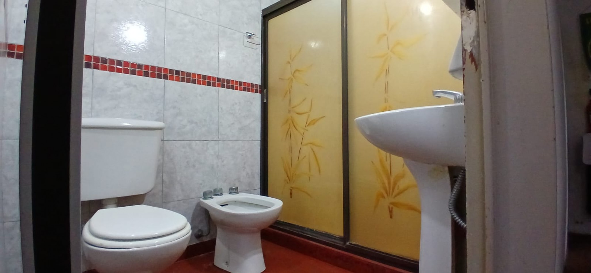 DEPARTAMENTO 3 AMBIENTES CON COCHERA EN VENTA EN WILDE
