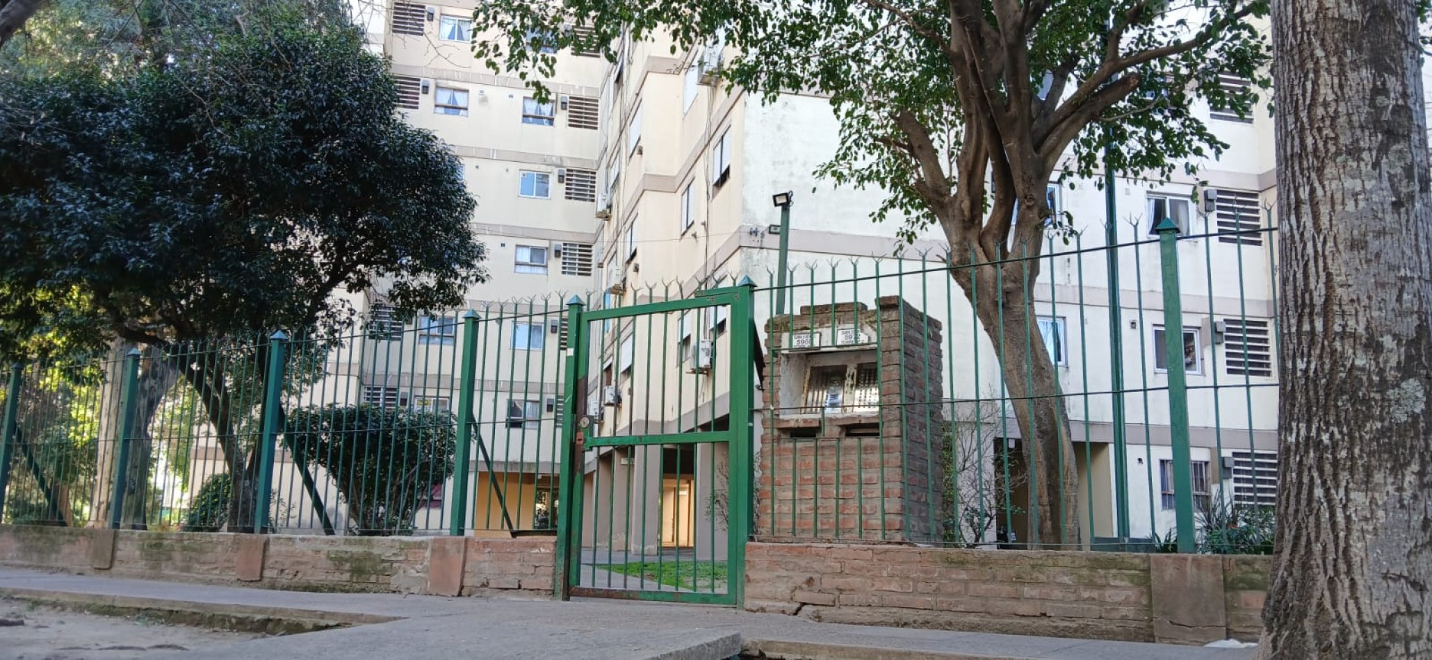 DEPARTAMENTO 3 AMBIENTES CON COCHERA EN VENTA EN WILDE